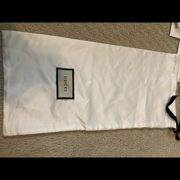 Gucci shoe dust bag